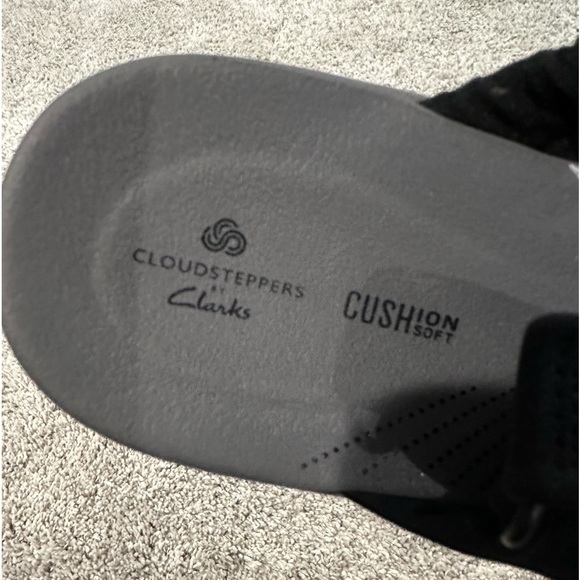 Clark’s Sandals - Picture 3 of 4